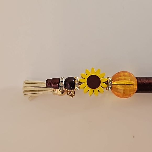 Hand Crafted Beaded Pens Set of 3 Fall Halloween Floral designs Ballpoint Black - Picture 8 of 17